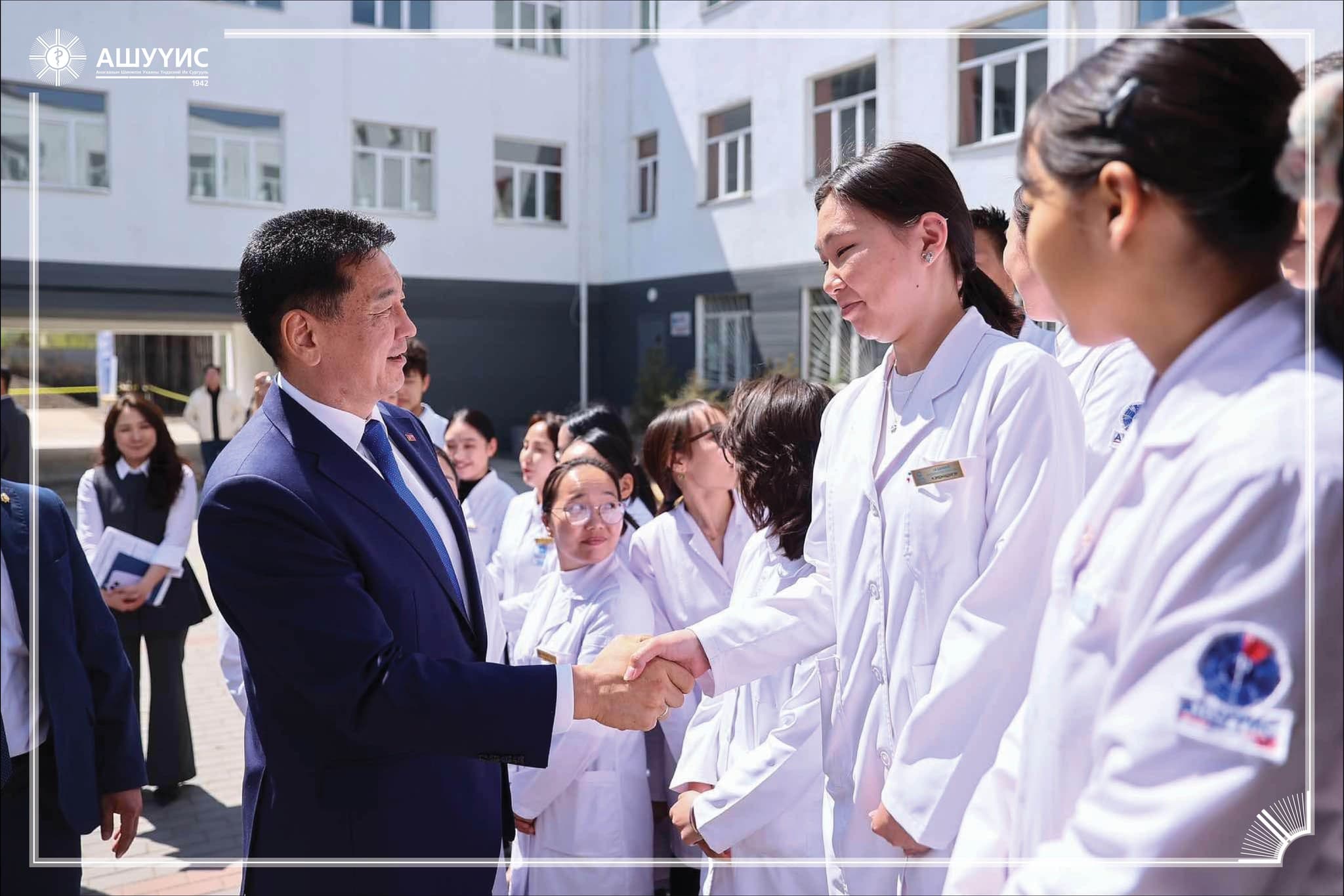 МОНГОЛ УЛСЫН ЕРӨНХИЙЛӨГЧ УХНААГИЙН ХҮРЭЛСҮХ АШУҮИС-ИЙН СУВИЛАХУЙН СУРГАЛТ СУДАЛГААНЫ ТӨВИЙН БҮТЭЭН БАЙГУУЛАЛТЫГ ЭХЛҮҮЛЛЭЭ