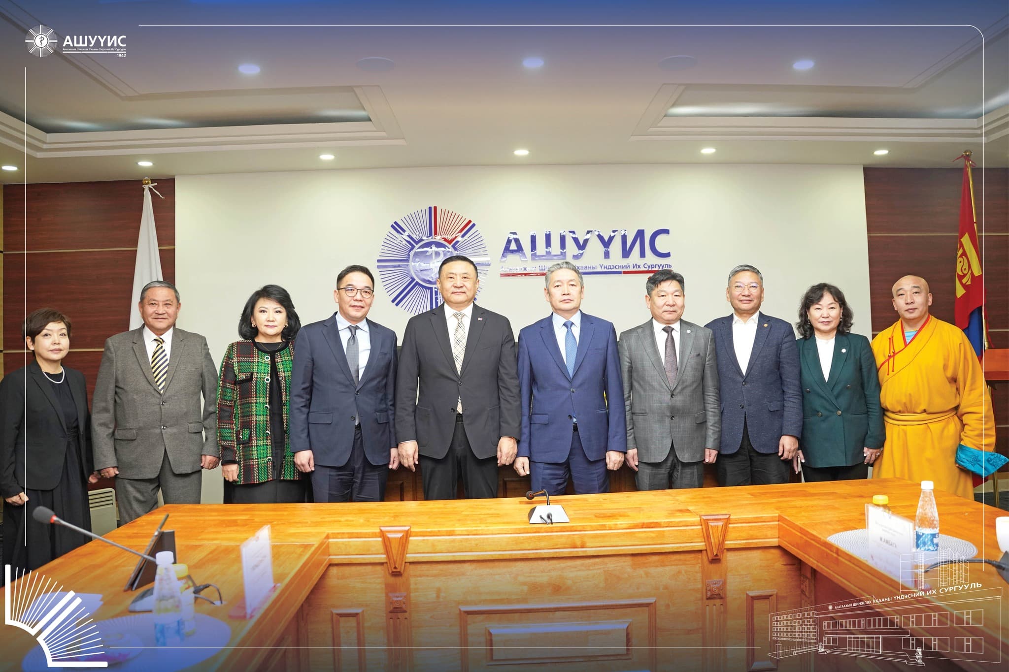 УЛАМЖЛАЛТ АНАГААХ УХААНЫ ДОКТОРЫН ЗЭРЭГ ХАМГААЛУУЛАХ ЗӨВЛӨЛИЙН ХУРАЛДААН БОЛЖ ӨНДӨРЛӨЛӨӨ