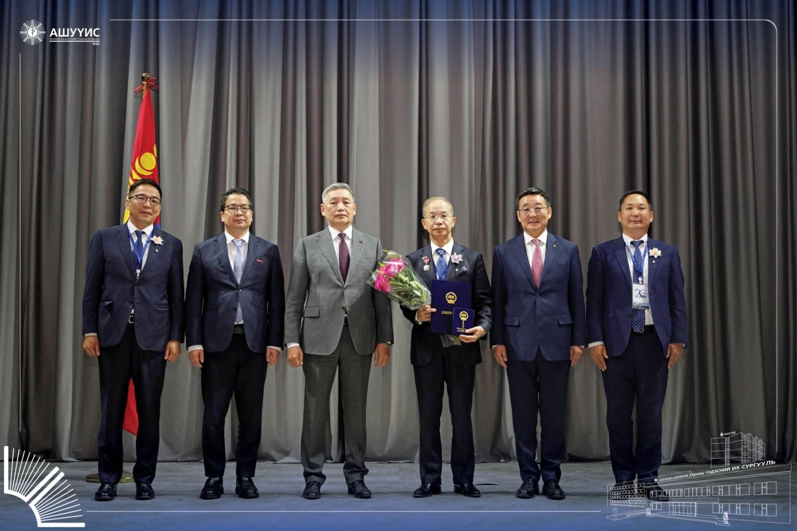 “НАЙРАМДАЛ” МЕДАЛЬ ГАРДУУЛЛАА