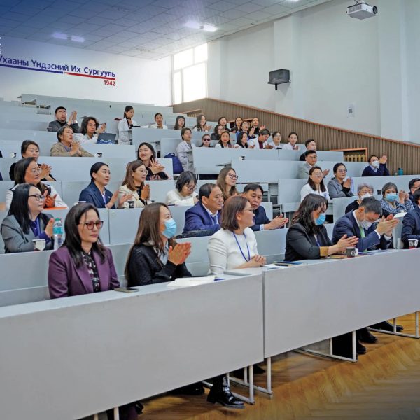 “ЭРҮҮЛ МЭНДИЙН САЛБАРЫН ЭДИЙН ЗАСГИЙН ҮР АШГИЙН АСУУДАЛД” СЭДЭВТ ОНОЛ, ПРАКТИКИЙН 5-Р ХУРАЛ АМЖИЛТТАЙ ЗОХИОН БАЙГУУЛАГДЛАА