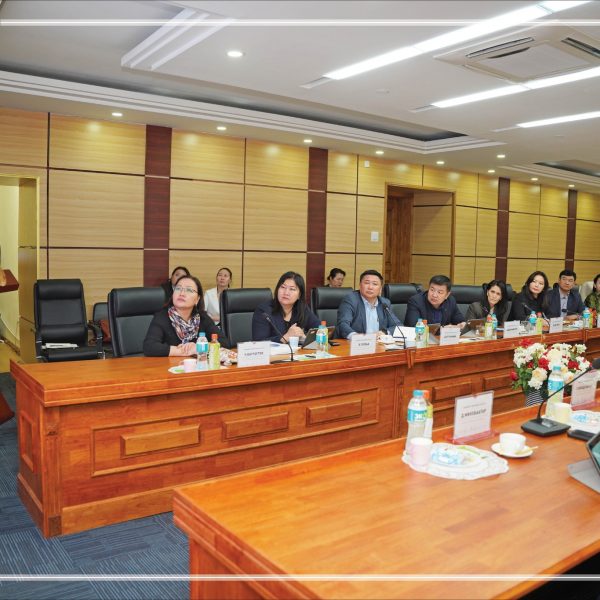 АШУҮИС-ИЙН ЭРДМИЙН ЗӨВЛӨЛИЙН ХУРАЛДААН БОЛЖ ӨНДӨРЛӨЛӨӨ