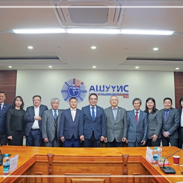 АНАГААХ УХААНЫ ДОКТОРЫН ЗЭРЭГ ХАМГААЛУУЛАХ ЗӨВЛӨЛИЙН ХУРАЛДААН БОЛЛОО