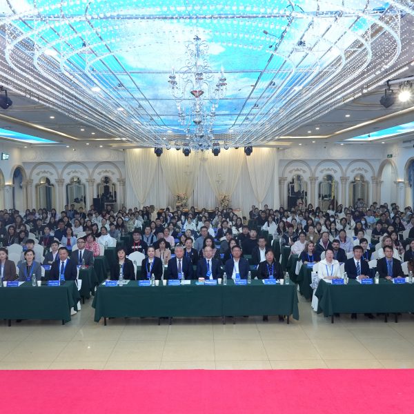 БНХАУ-ЫН ХАРБИНЫ АНАГААХЫН ИХ СУРГУУЛИЙН НИЙГМИЙН ЭРҮҮЛ МЭНДИЙН СУРГУУЛЬТАЙ ХАМТЫН АЖИЛЛАГААГАА ӨРГӨЖҮҮЛЛЭЭ