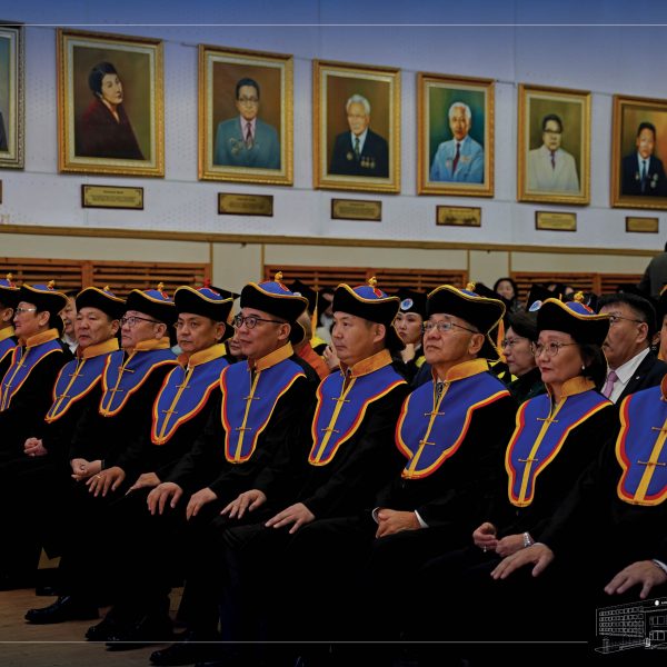 ДОКТОР, МАГИСТРУУД ДИПЛОМОО ГАРДАН АВЛАА