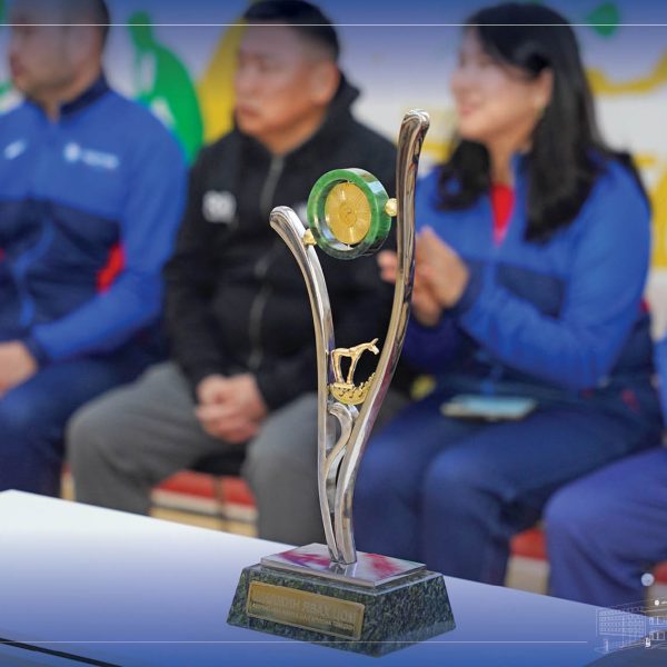 АШУҮИС-ИЙН БАГШ, ЭМЧ, СУВИЛАГЧ, ЭМНЭЛГИЙН МЭРГЭЖИЛТЭН, АЖИЛТАН АЛБАН ХААГЧДЫН ДУНД ЗОХИОГДОЖ БУЙ 6 ТӨРӨЛТ СПОРТЫН НААДМЫН НЭЭЛТЭД 12 БАГИЙН 600 ГАРУЙ ТАМИРЧИД ЖАГСЛАА.