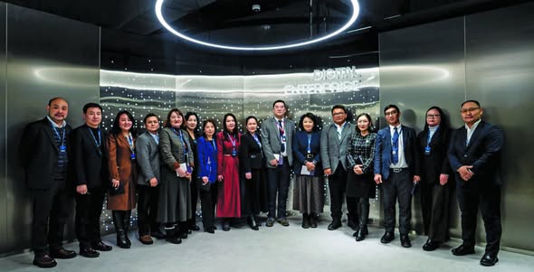 “NEXT OS: ДИЖИТАЛ ӨӨРЧЛӨЛТ – БАЙГУУЛЛАГЫН ХӨГЖИЛ” СЭДЭВТ СУРГАЛТ ЗОХИОН БАЙГУУЛАГДЛАА