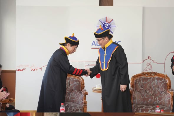 ТОКУШИМА ИХ СУРГУУЛИЙН ПРОФЕССОР ХАРАДА МАСАФУМИД АШУҮИС-ИЙН ХҮНДЭТ ПРОФЕССОР ЦОЛ ОЛГОЛОО