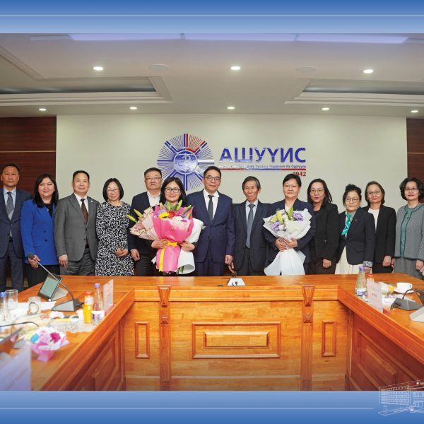 АНАГААХ УХААНЫ ДОКТОРЫН ЗЭРЭГ ХАМГААЛУУЛАХ ЗӨВЛӨЛ ХУРАЛДЛАА