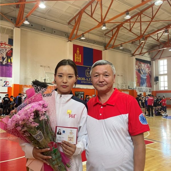 МОНГОЛЫН ОЮУТНЫ СПОРТЫН VII НААДМЫН ГАНДБОЛЫН ТӨРӨЛД АМЖИЛТТАЙ ОРОЛЦЛОО
